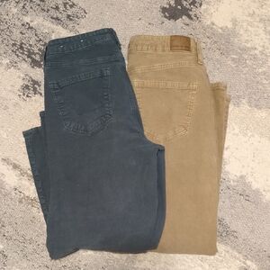 American Eagle Outfitters Green(Tealish) And Tan Courdoy Mom Straight Jean
